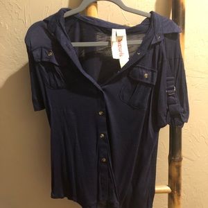 Passport button down top